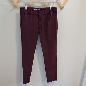 Old Navy Women's Dark Maroon Skinny Pants, Pixie Built In Sculpt